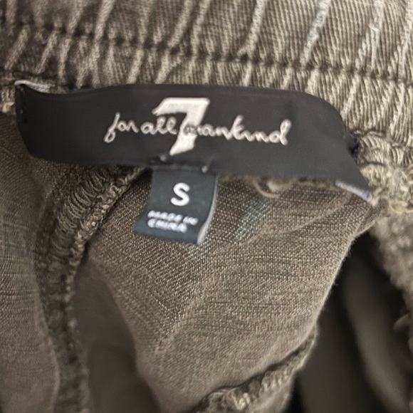 7 for all mankind cargo joggers army green women’s small - Picture 3 of 4